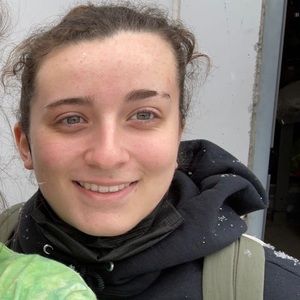 Meet your Posher, Avery